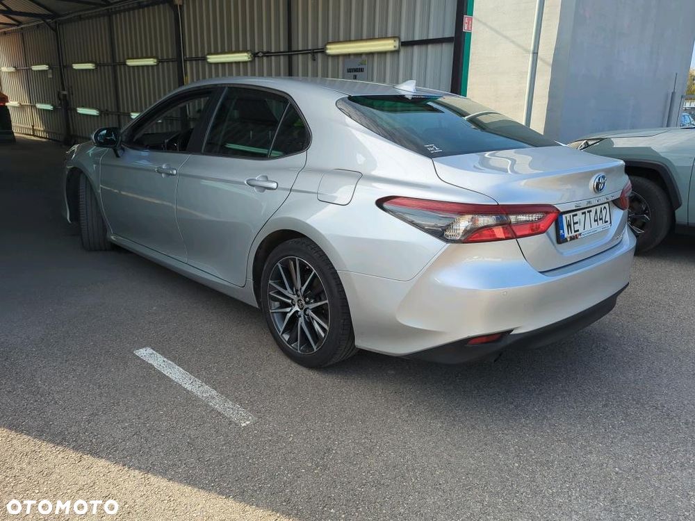 Toyota Camry 2.5 Hybrid Prestige CVT - 3