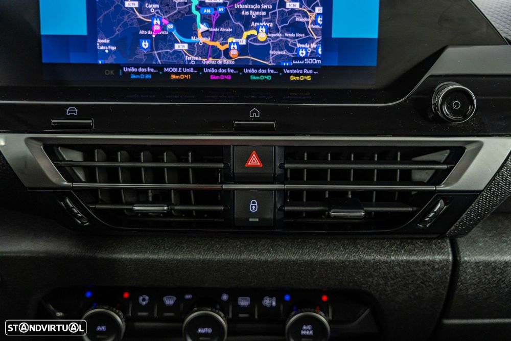 Citroën e-C4 50 kWh Shine - 25