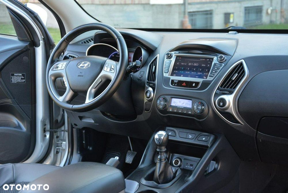 Hyundai ix35 2.0 CRDi Premium 2WD - 18