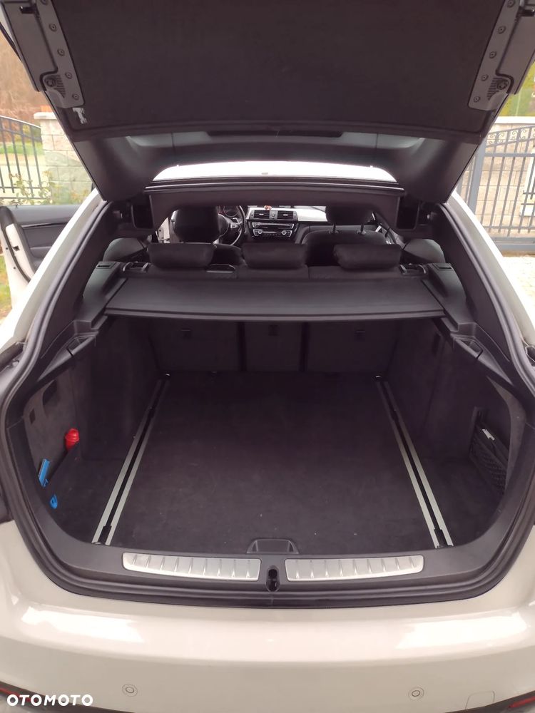 BMW 3GT 320d M Sport - 15