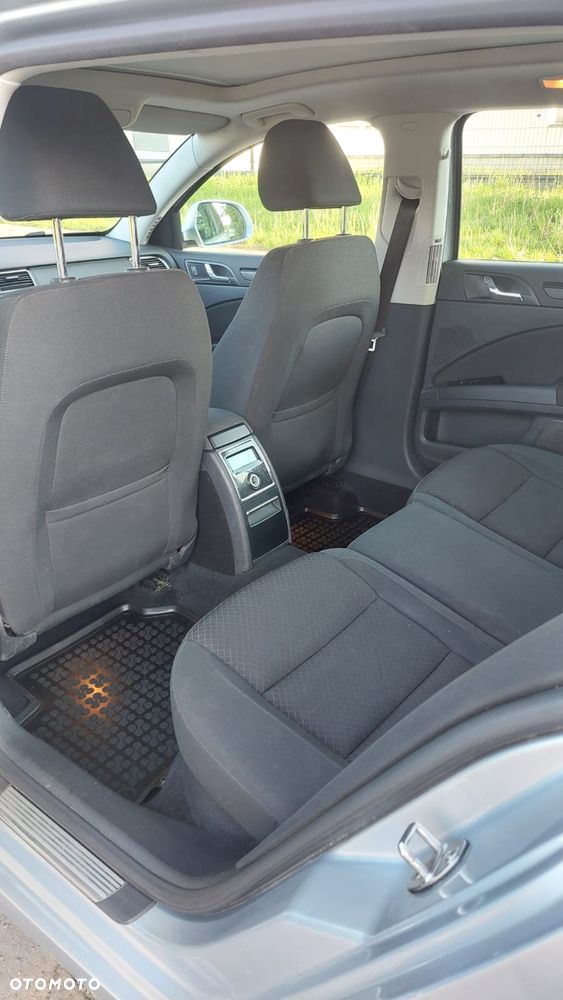 Skoda Superb 1.6 TDI Elegance Greenline - 23