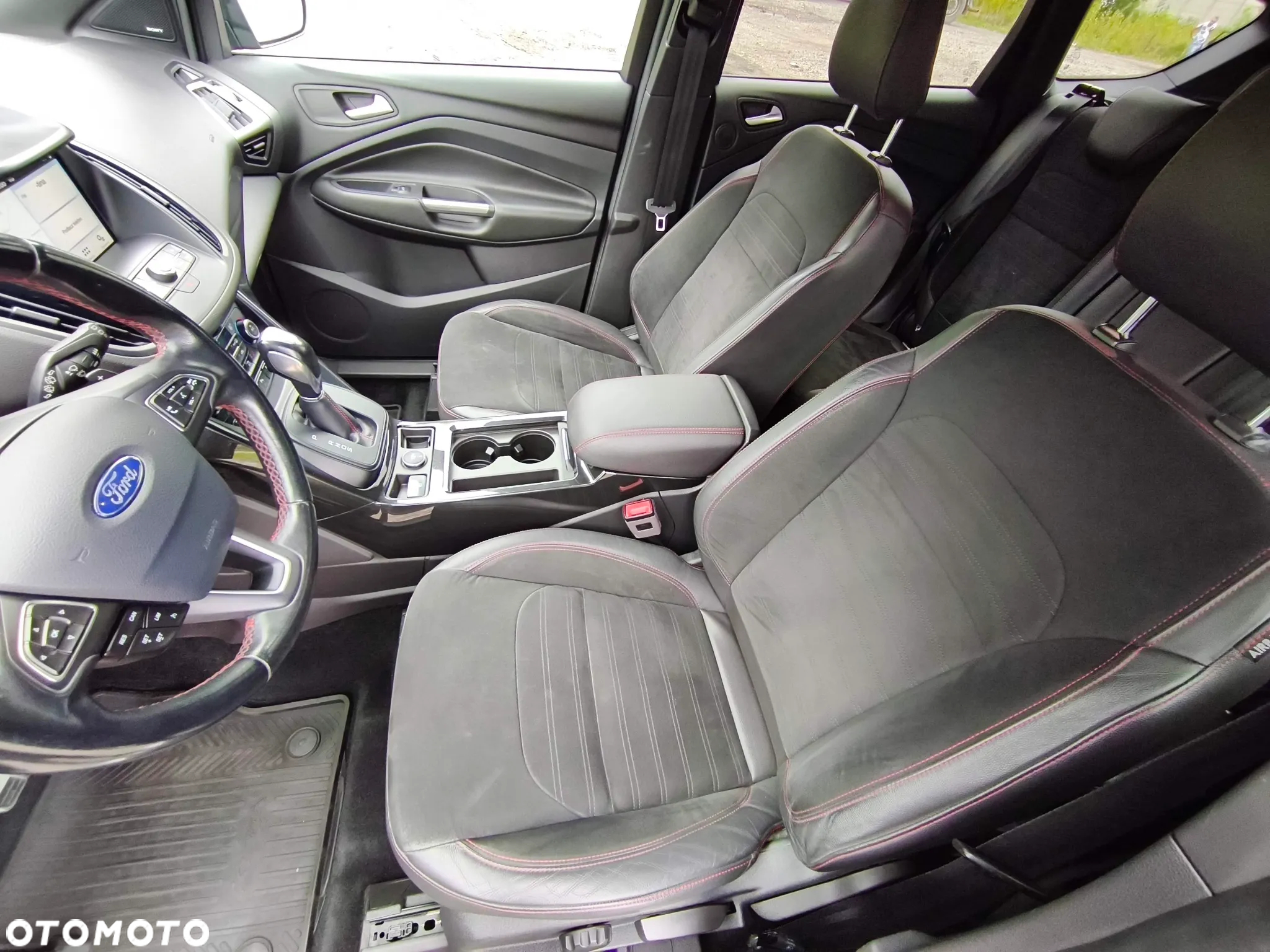 Ford Kuga 2.0 TDCi AWD ST-Line - 6
