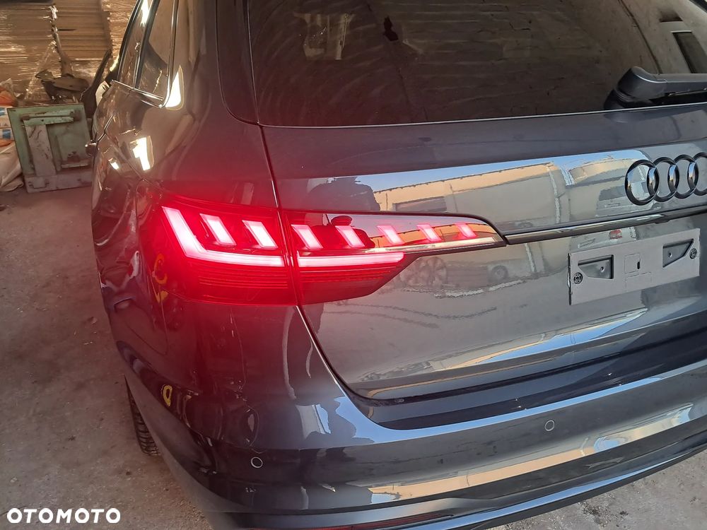 Audi A4 Avant 45 TFSI quattro S tronic - 12