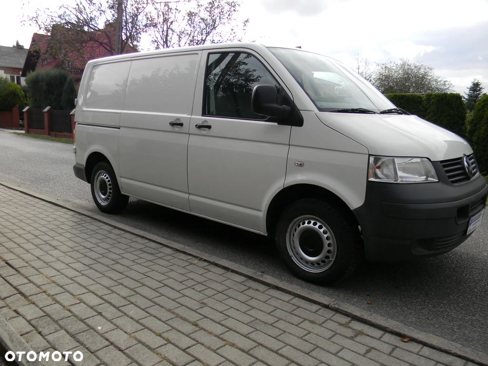 Volkswagen Transporter - 3