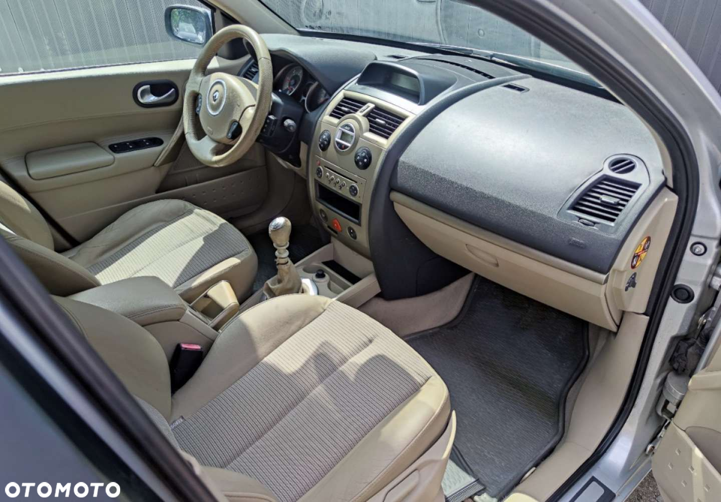 Renault Megane - 11