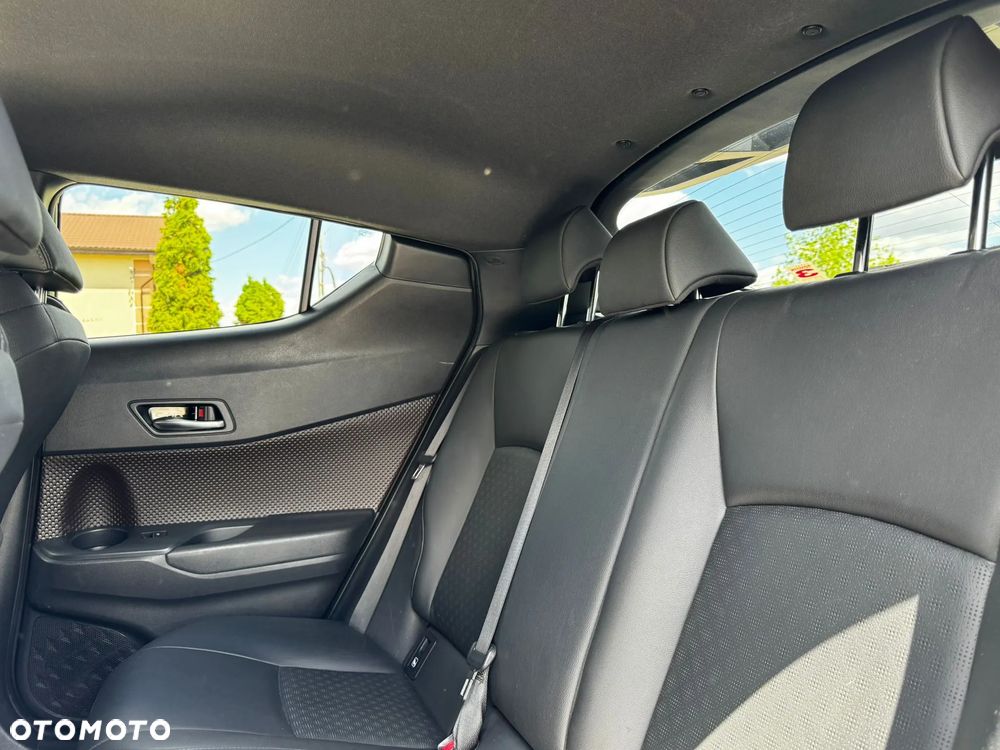 Toyota C-HR 1.8 Hybrid Executive - 22
