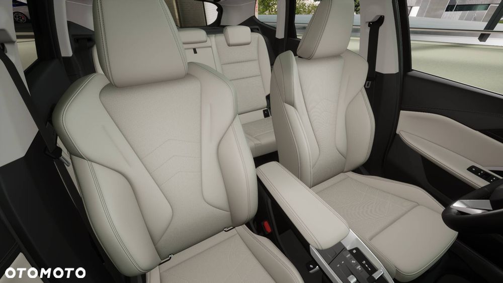 BMW X1 sDrive20i mHEV - 11