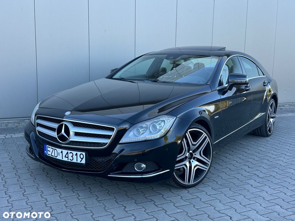 Mercedes-Benz CLS - 4