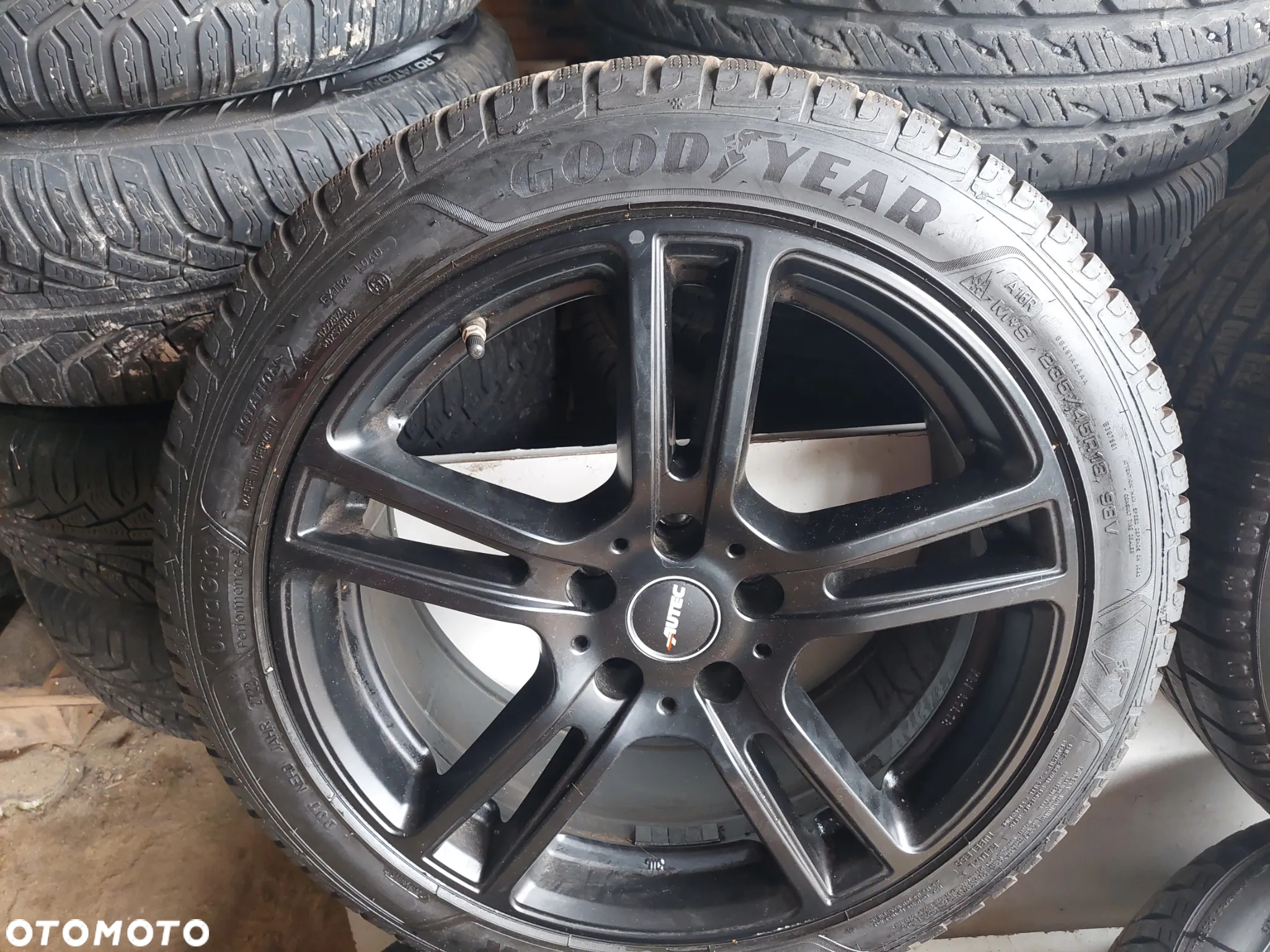 ALUFELGI KOŁA 5X112 SKODA SUPERB 235/45R18 - 13