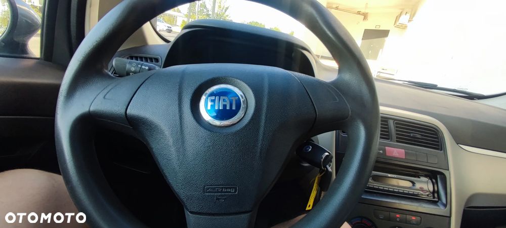 Fiat Grande Punto 1.4 8V Dynamic - 16