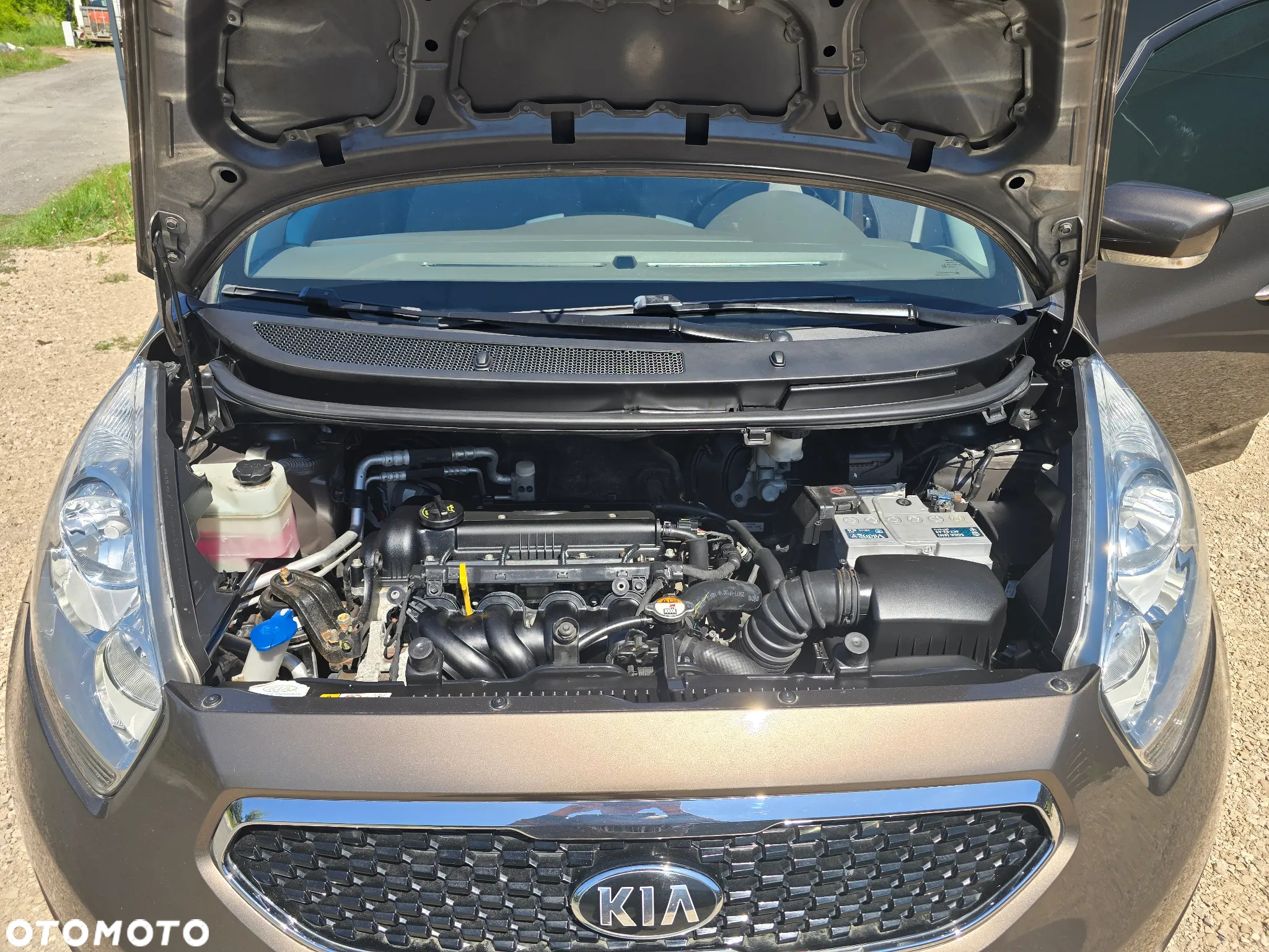 Kia Venga - 16
