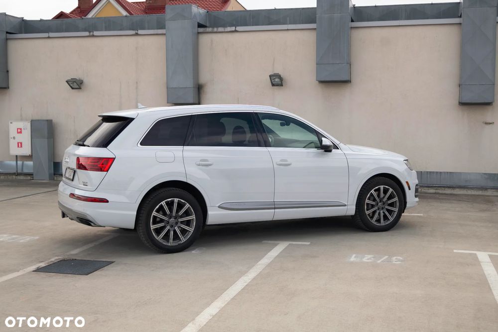 Audi Q7 - 8