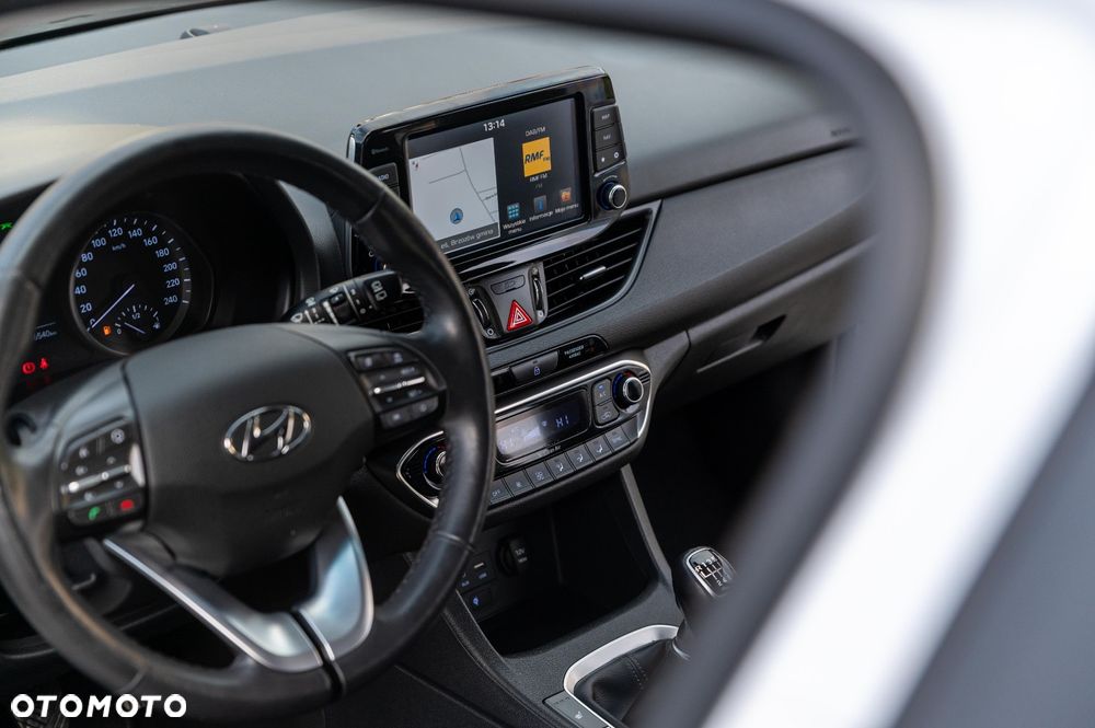 Hyundai i30 1.6 CRDi Premium - 21