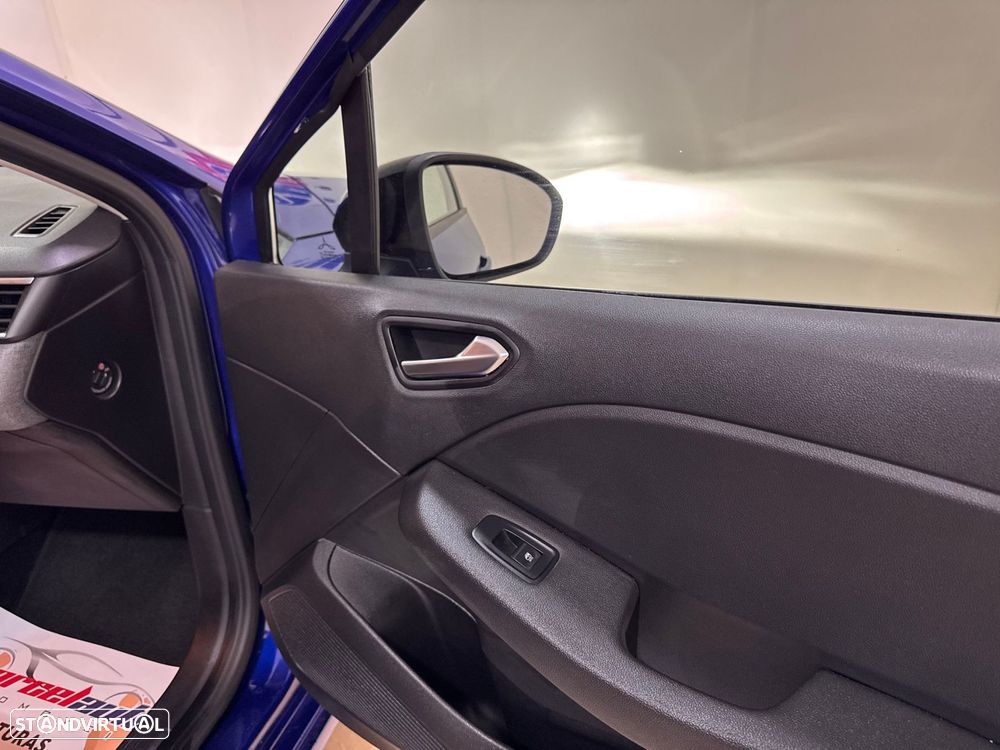 Renault Clio 1.0 TCe Evolution - 29