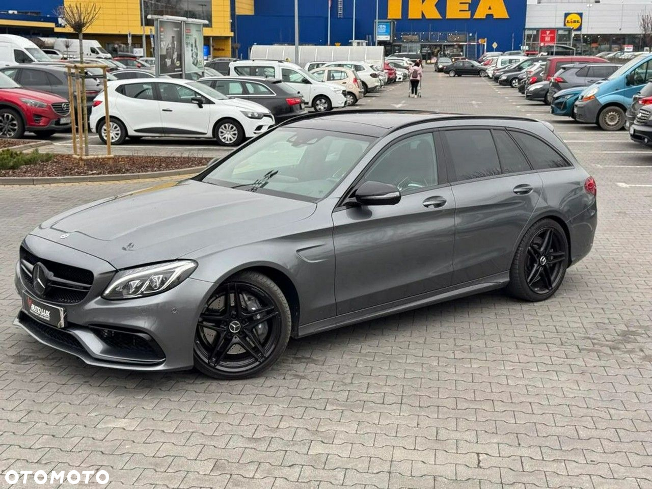 Mercedes-Benz Klasa C AMG 63 T AMG Speedshift 7G-MCT - 6