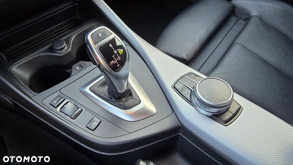 BMW Seria 1 - 8