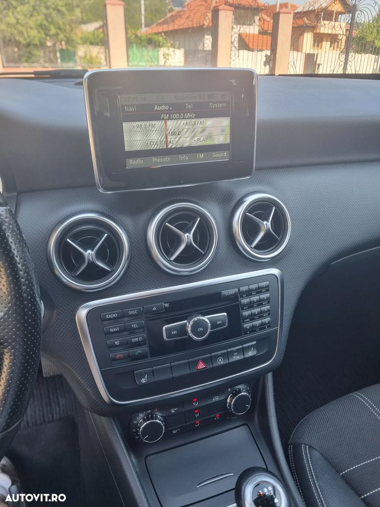 MERCEDES-BENZ A-Class 2015 — imagine 14