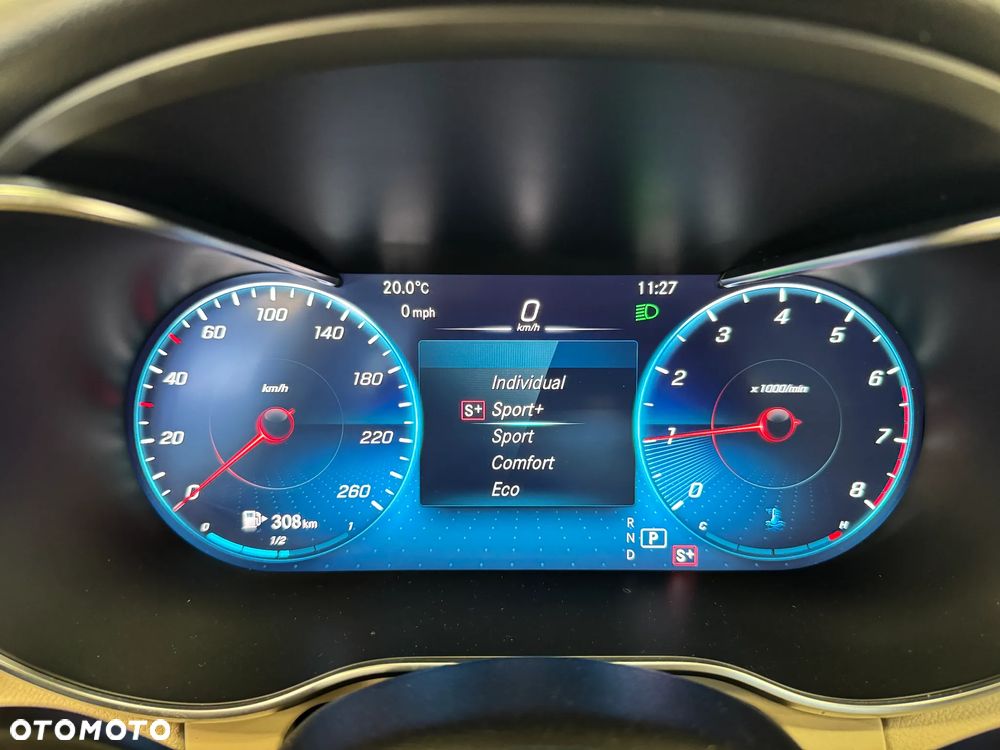 Mercedes-Benz Klasa C 400 4-Matic 7G-TRONIC - 22