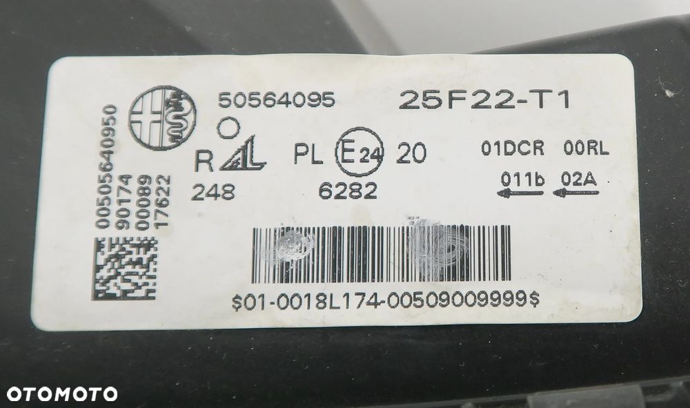 ALFA ROMEO GIULIA reflektor Bi XENON skrętny D3S 35W LED 12 PIN OE - 4