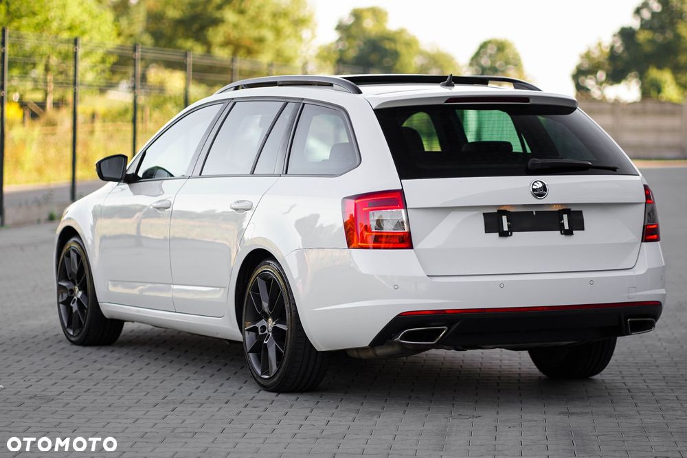 Skoda Octavia 2.0 TDI RS DSG - 10