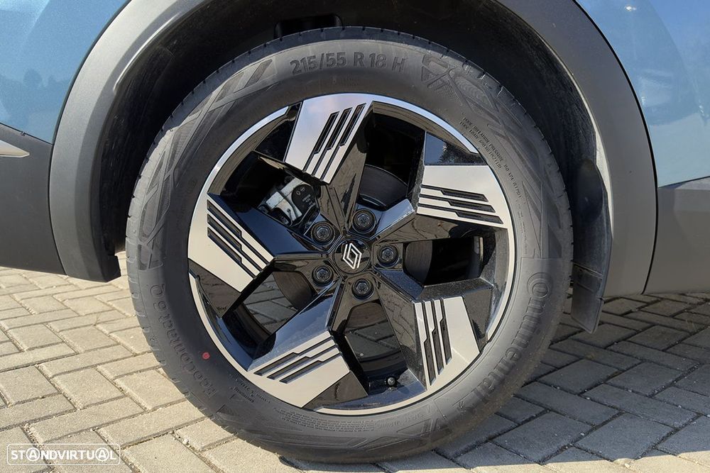 Renault Symbioz 1.3 Mild Hybrid Techno - 4