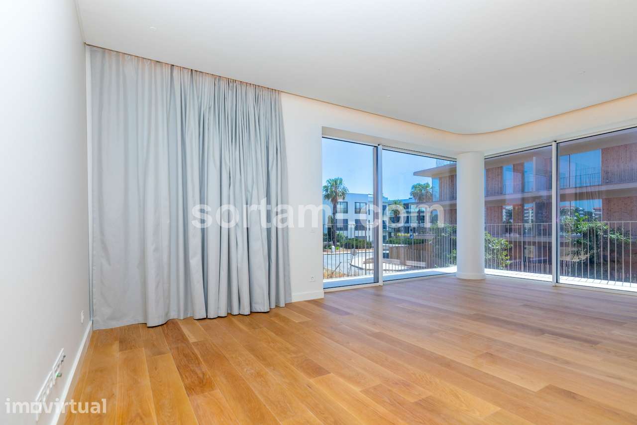 Apartamento T3 Venda em Quarteira,Loulé - Grande imagem: 4/40