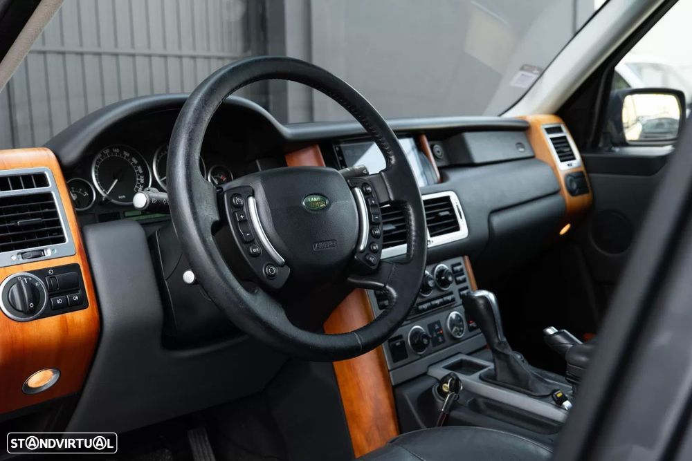 Land Rover Range Rover 3.0 TD6 Vogue - 26