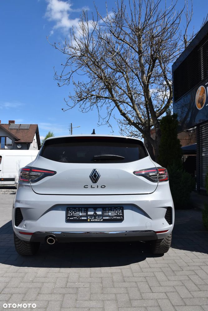 Renault Clio TCe 90 EVOLUTION - 12