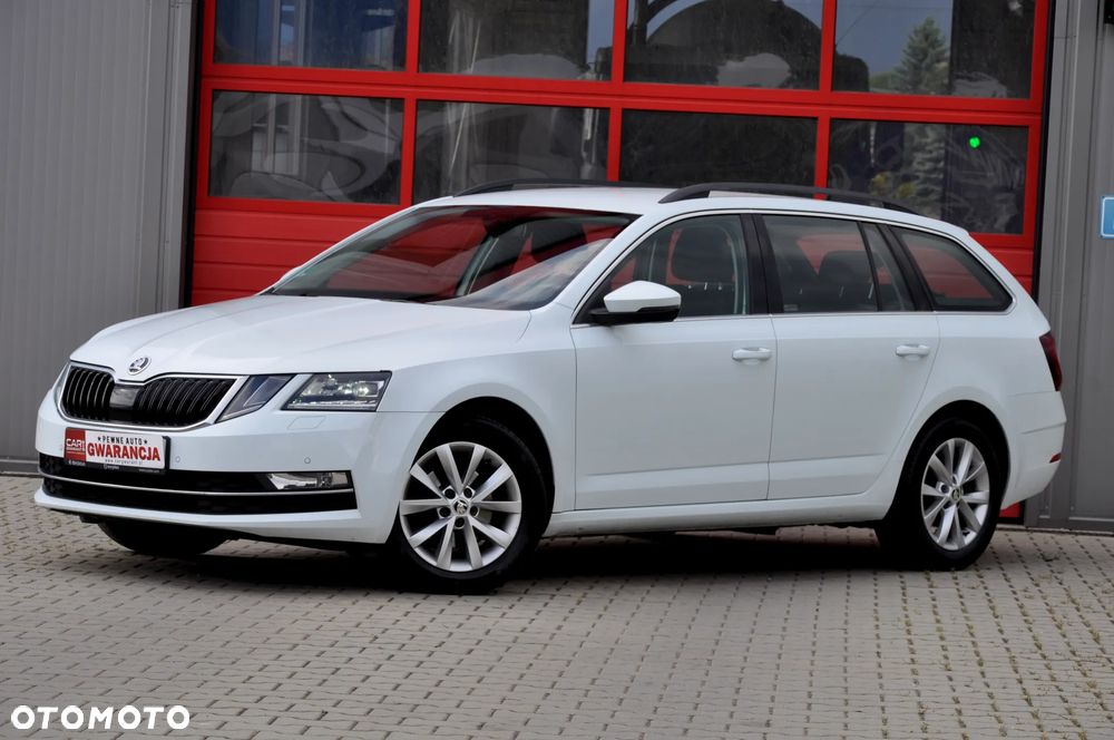 Skoda Octavia 2.0 TDI Edition DSG - 2