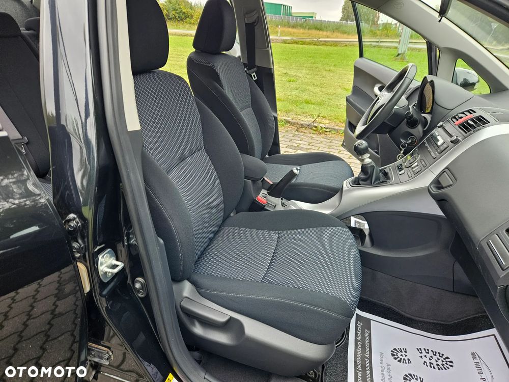 Toyota Auris 1.33 VVT-i Terra Start - 21