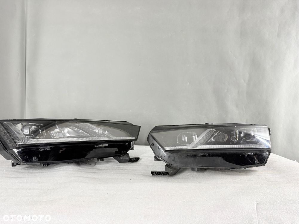 Reflektor lampa prawa lewa  Skoda Octavia IV  Mk4 5E4941015A 5E491016B - 4