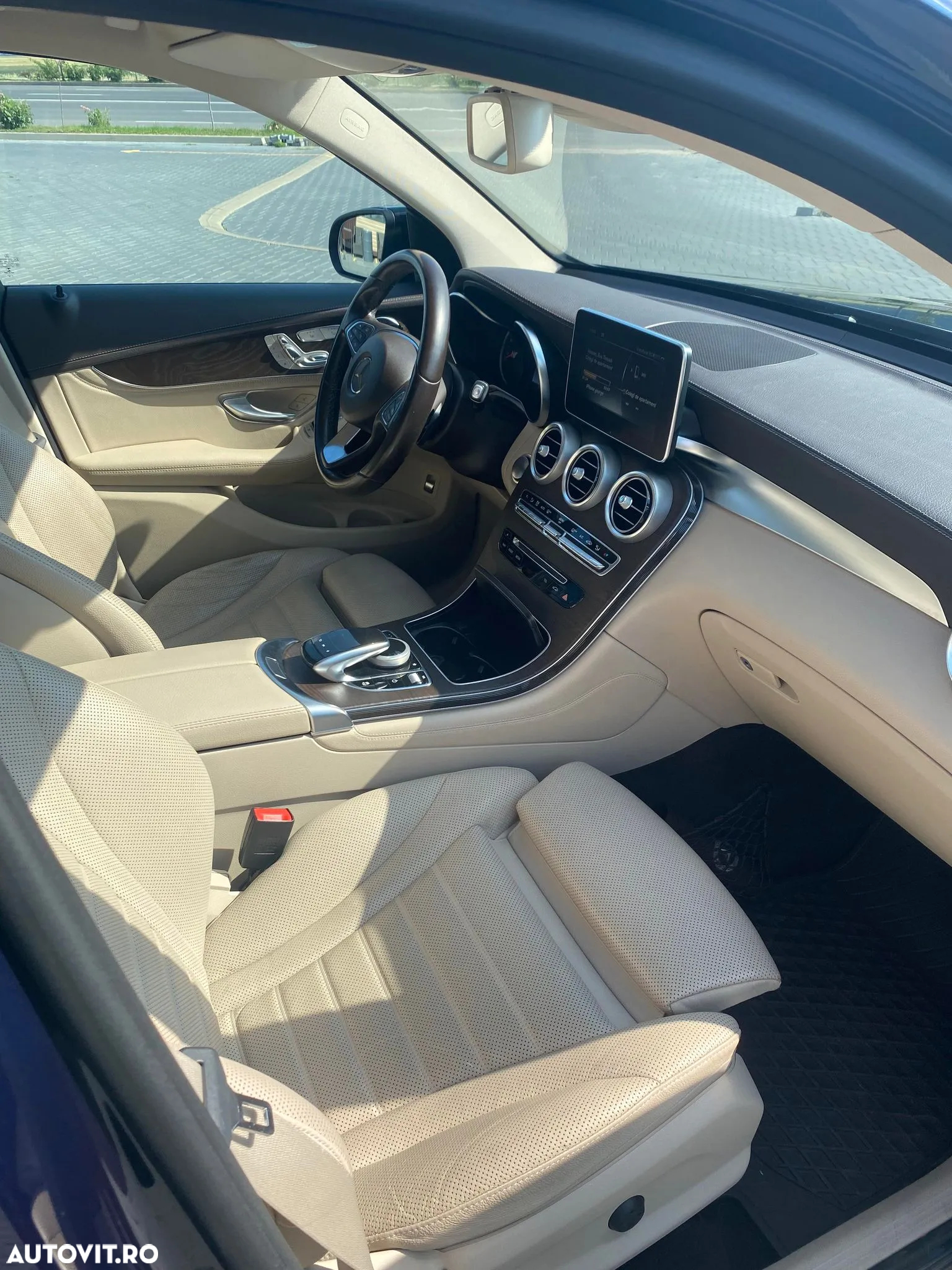 Mercedes-Benz GLC 250 d 4MATIC - 13