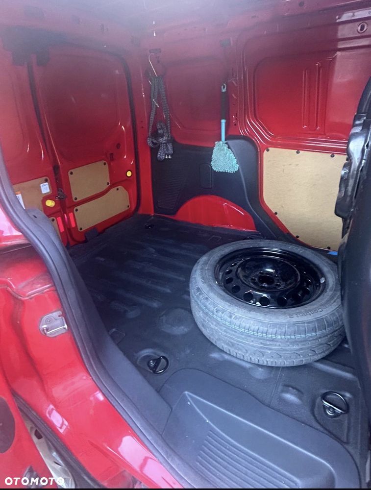 Ford Transit Connect - 4