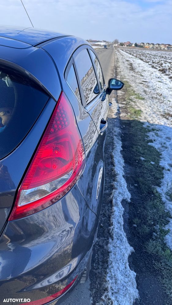 Ford Fiesta 1.4 TDCI Titanium - 6