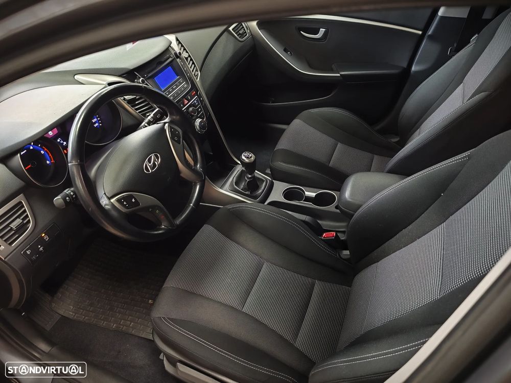 Hyundai i30 CW 1.4 CRDi Classic - 10