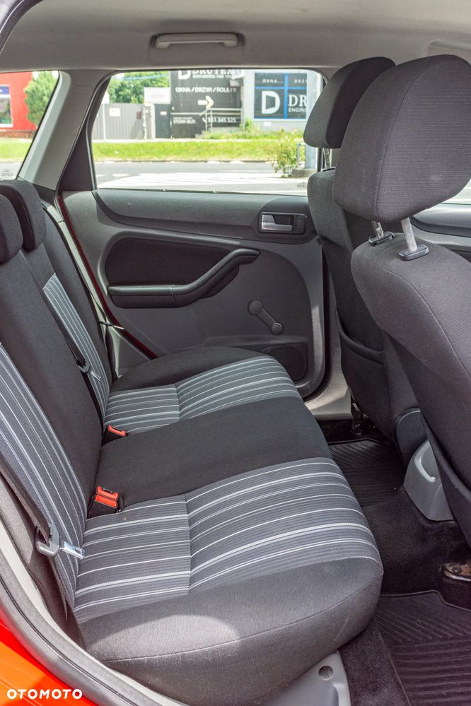 Ford Focus 1.6 TDCi Amber X - 13