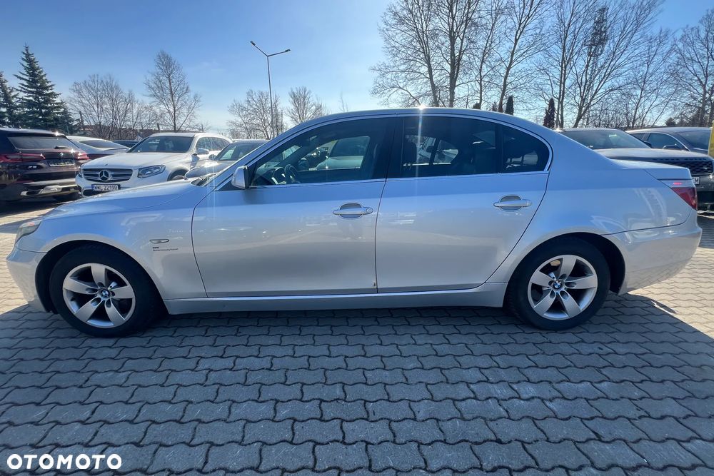 BMW Seria 5 520d - 5