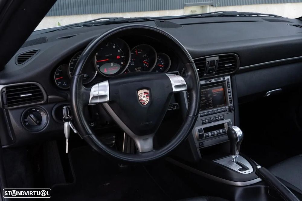 Porsche 911 (997) - 8