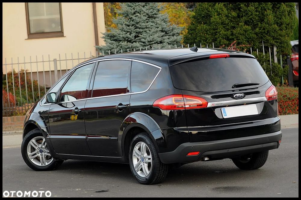 Ford S-Max 2.0 TDCi DPF Titanium X - 19