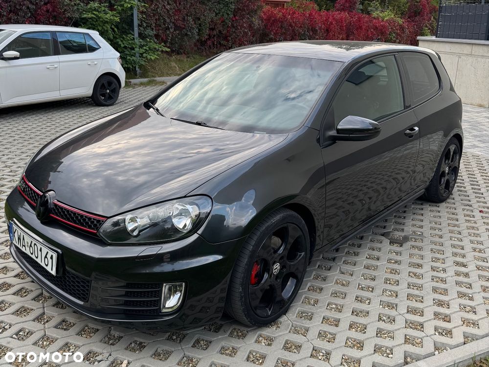 Volkswagen Golf 2010 photo 3