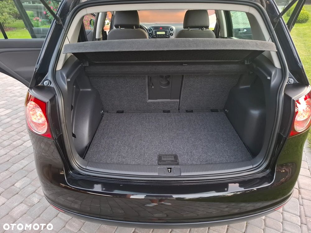 Volkswagen Golf Plus - 37