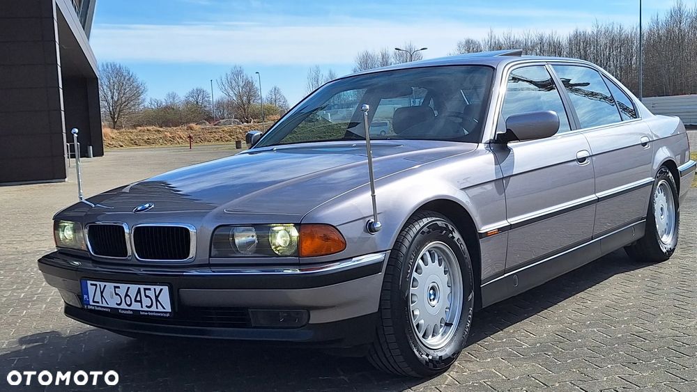 BMW Seria 7 - 1