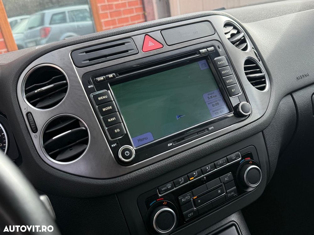 Volkswagen Tiguan - 21