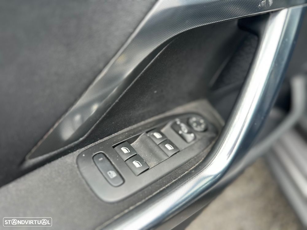 Peugeot 2008 PureTech 110 Stop&Start Allure - 7