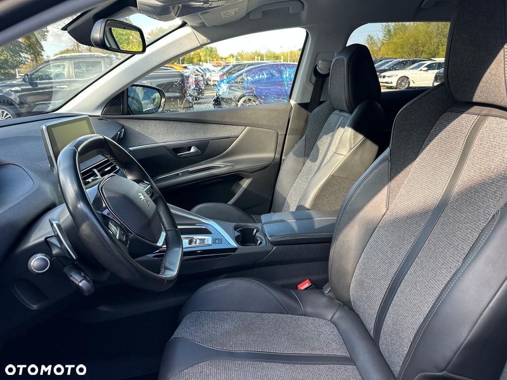 Peugeot 3008 - 13
