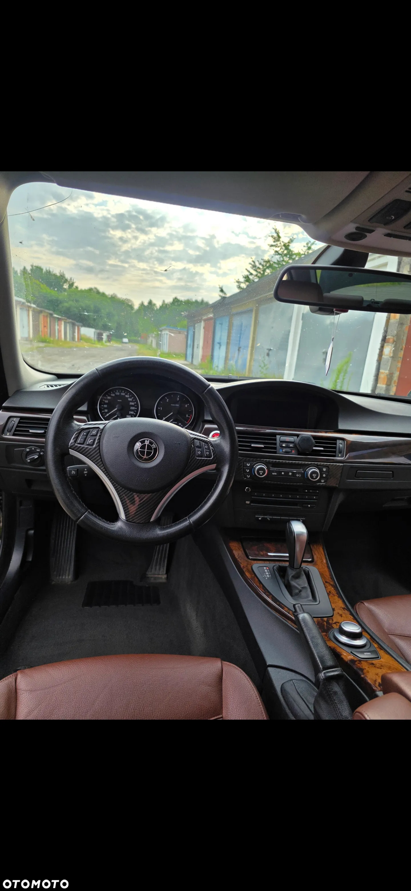 BMW Seria 3 320d DPF Touring Edition Fleet Exclusive - 17