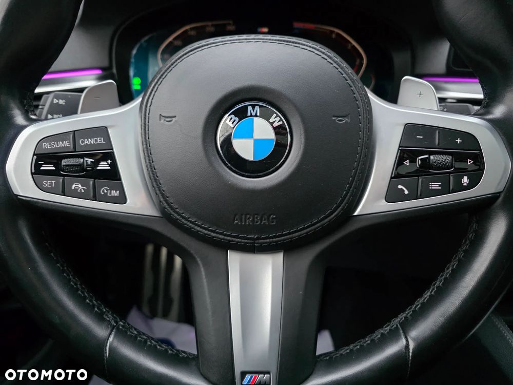 BMW Seria 5 520d M Sport sport - 21