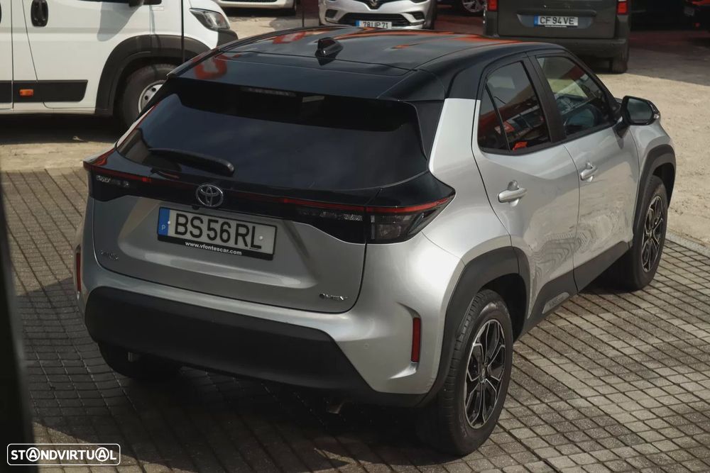 Toyota Yaris Cross 1.5 Hybrid Comfort Plus - 13