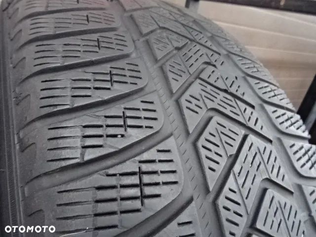 235/60/R18 107H Pirelli Winter Scorpion - 6
