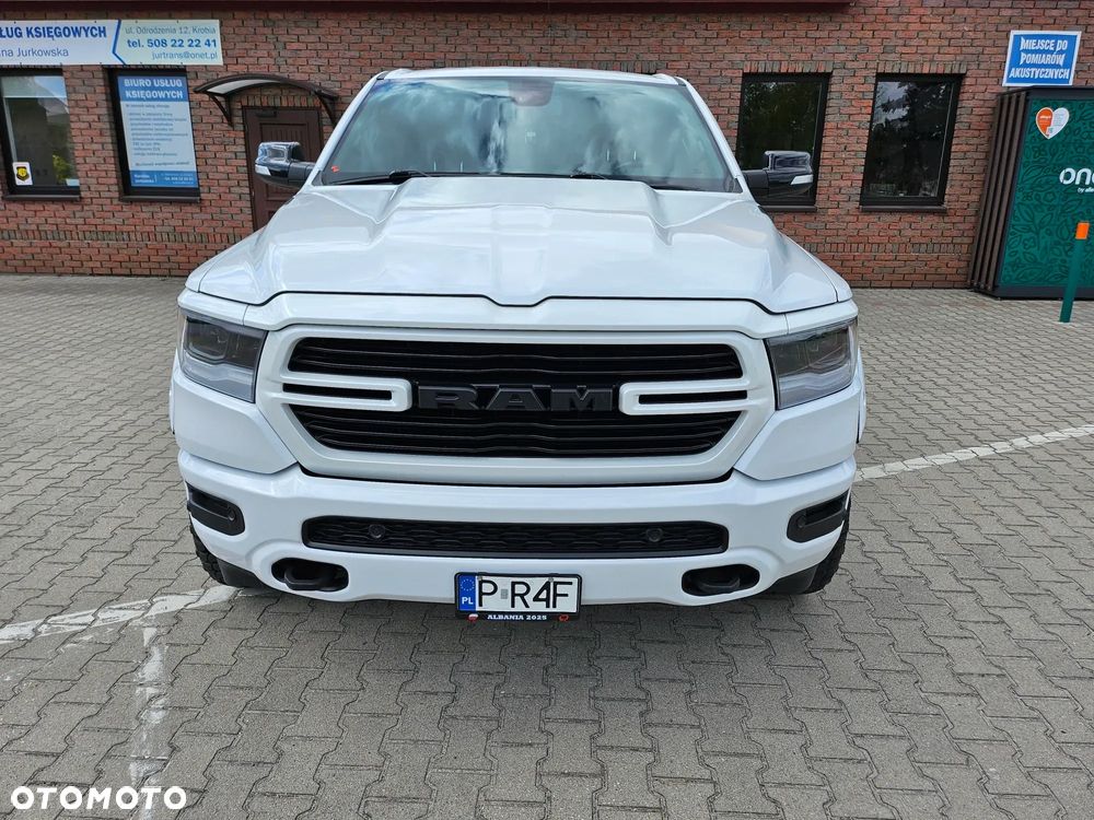 RAM 1500 Crew Cab Shortbed Laramie - 5